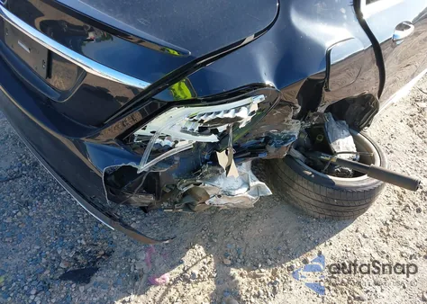 2019 Mercedes-Benz C 300 из США, поврежденный, VIN 55SWF8DB1KU318960